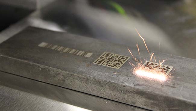 激光打標機與激光鐳雕機：同根異名，技術(shù)精髓共探(圖1)